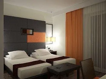 Hotel La Villa Excelsior Bastia Umbra 4*,  Olaszország