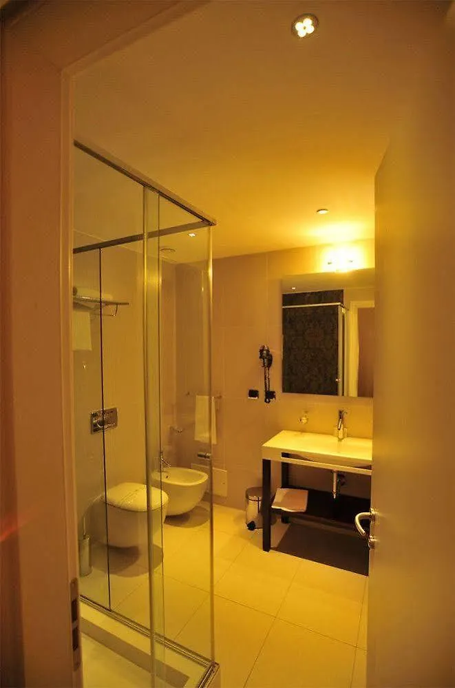 Hotel La Villa Excelsior Bastia Umbra