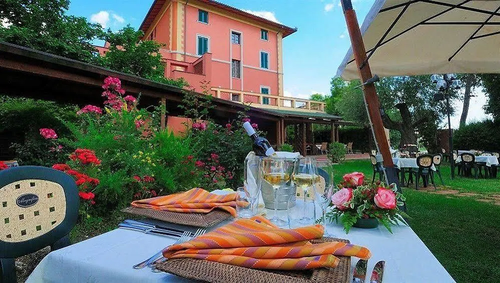 Hotel La Villa Excelsior Bastia Umbra 4*,